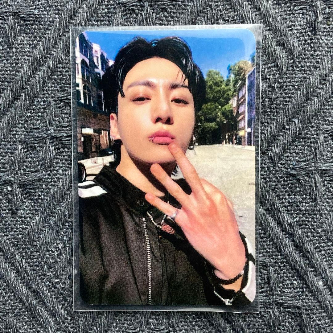 BTS 香水付属 GOLDEN MC 事前収録 ジョングク トレカ BTS ジョングク事前収録 GOLDEN MCOUNTDOWN サノクトレカ Standing