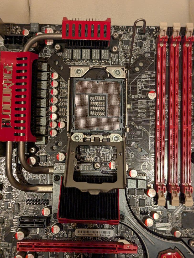 希少】Foxconn BloodRage X58 LGA1366マザーボード - メルカリ