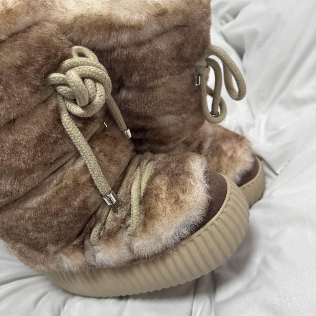 yellowファーブーツ M - メルカリ