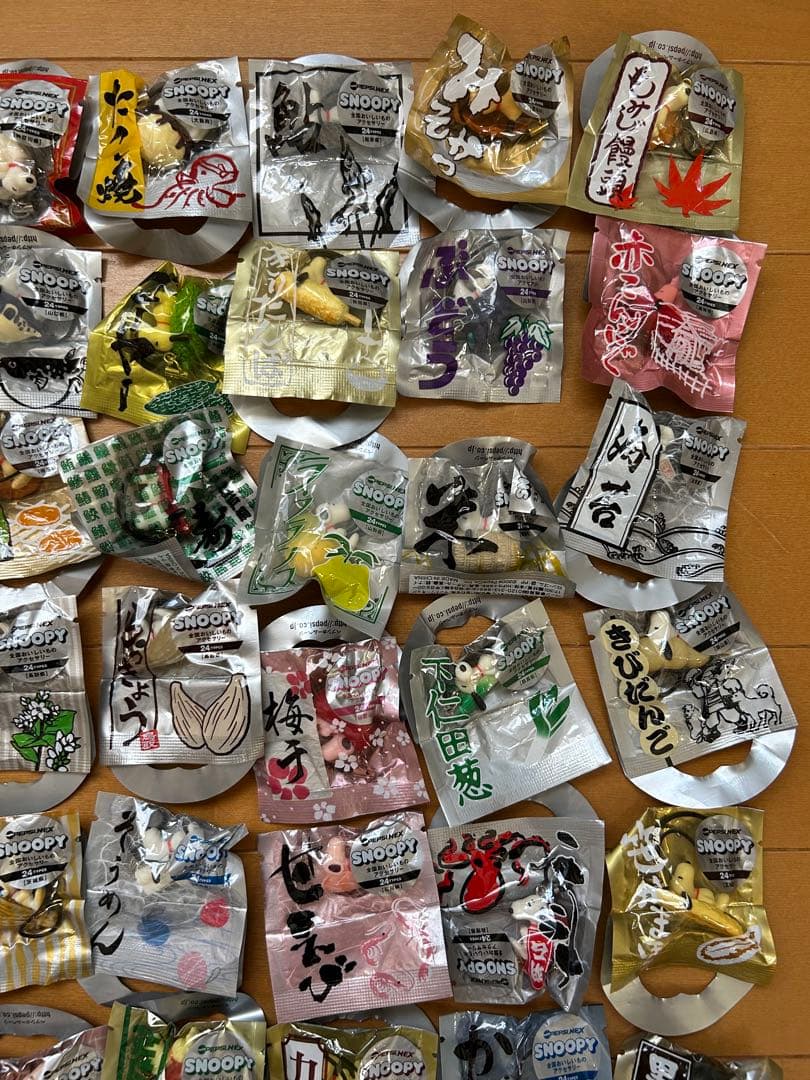 ペプシ×スヌーピー 全国おいしいものアクセサリー 47種類 ストラップ