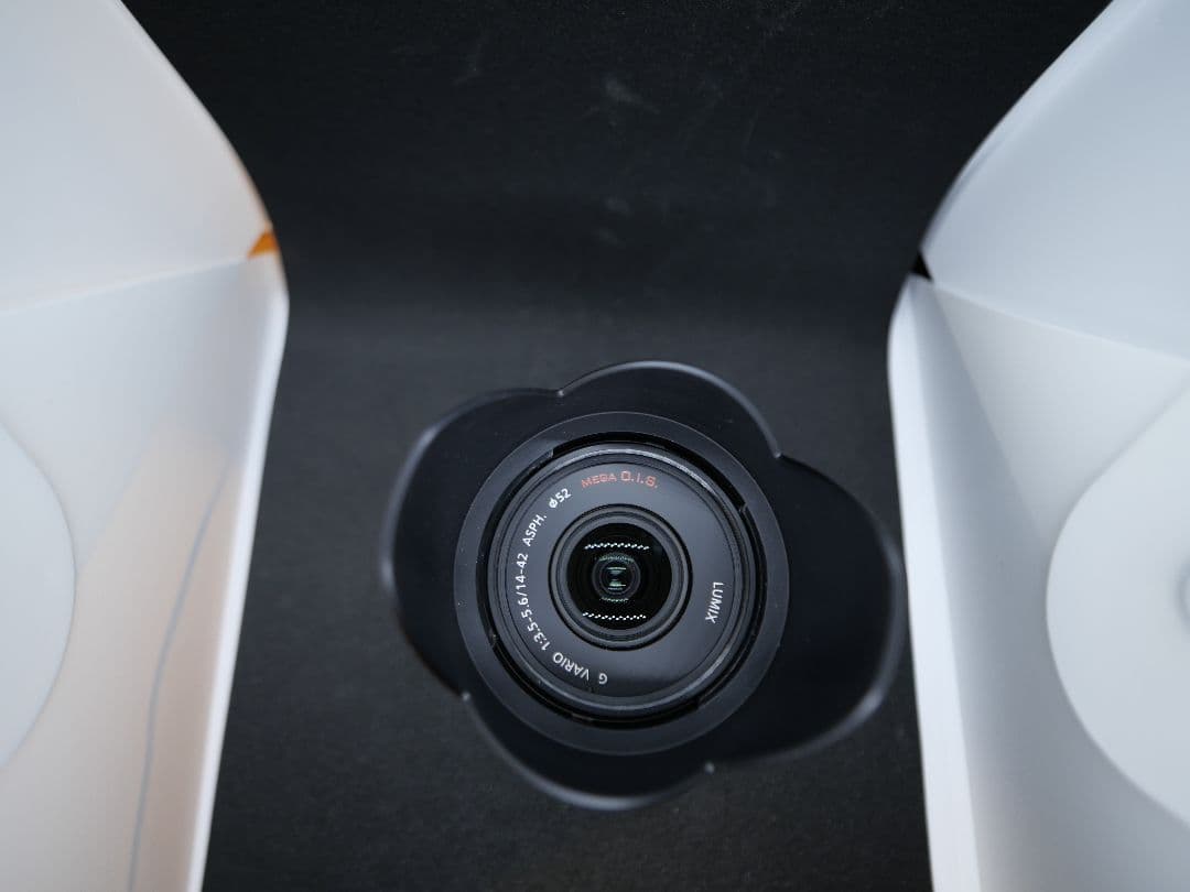 【シルバー】LUMIX G VARIO 14-42mm F3.5-5.6