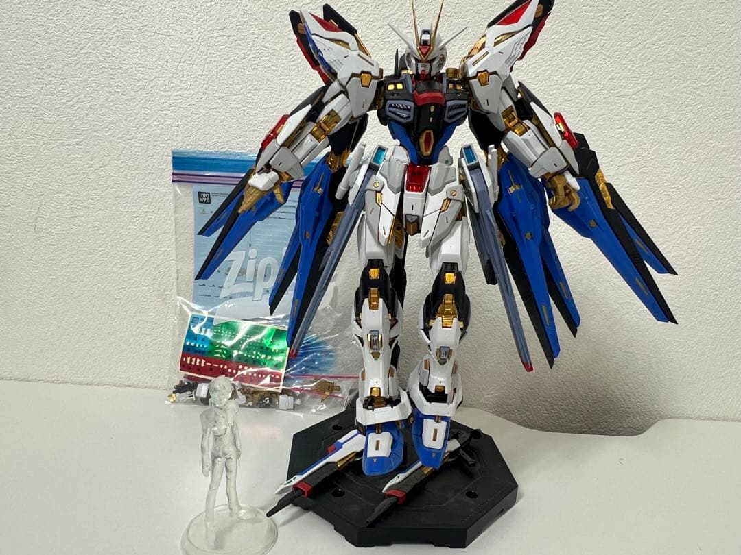 MGEX ストライクフリーダムガンダム ガンプラ 組み立て済み 情報更新】Amazon、ガンプラ「MGEX ストライクフリーダム」の販売再開