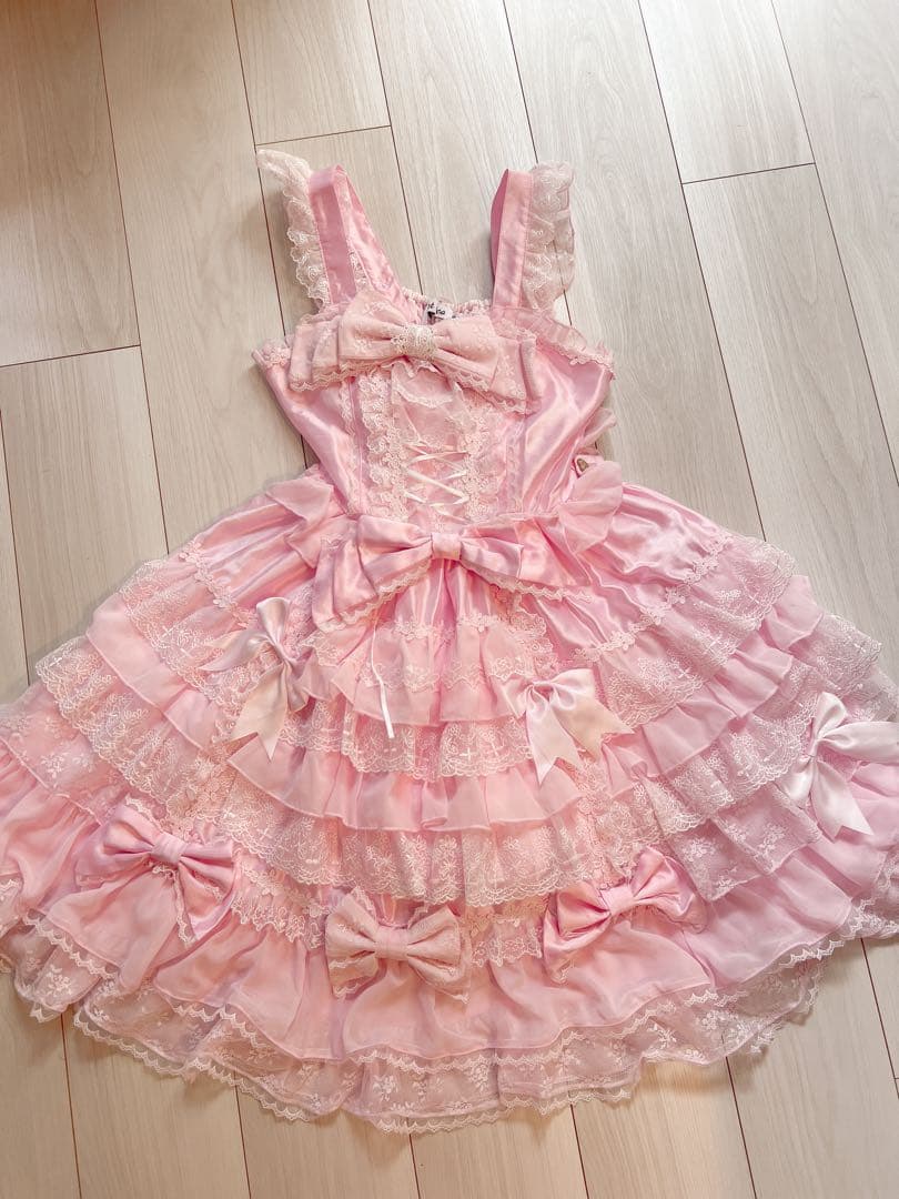 中国ロリータブランド ピンクワンピース 中国のロリータブランドさんの撮影🎀 美沙子着用のピンクのドレスは