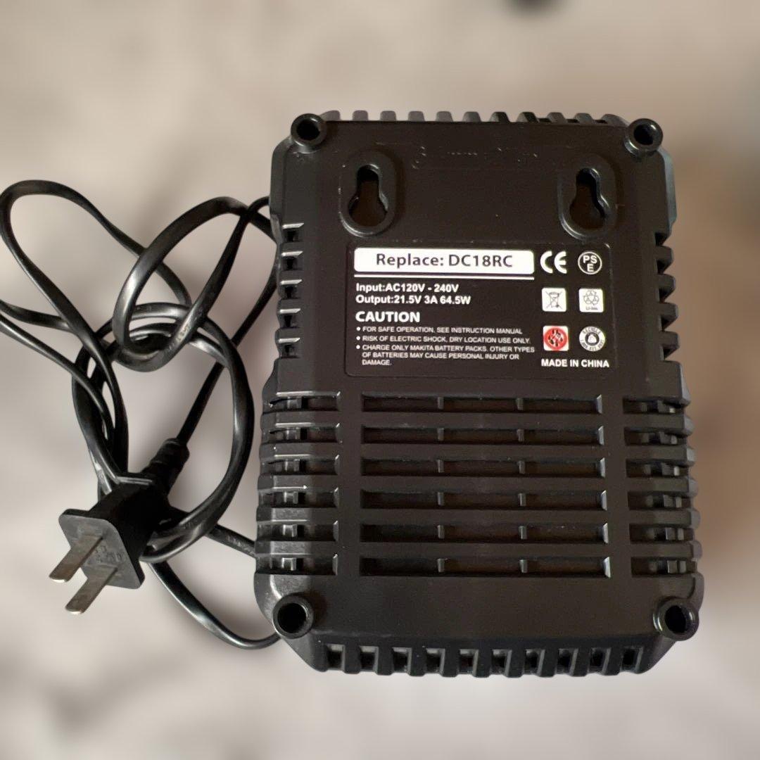 J*i様 Makita 掃除機セット バッテリー・充電器付き バッテリー・充電