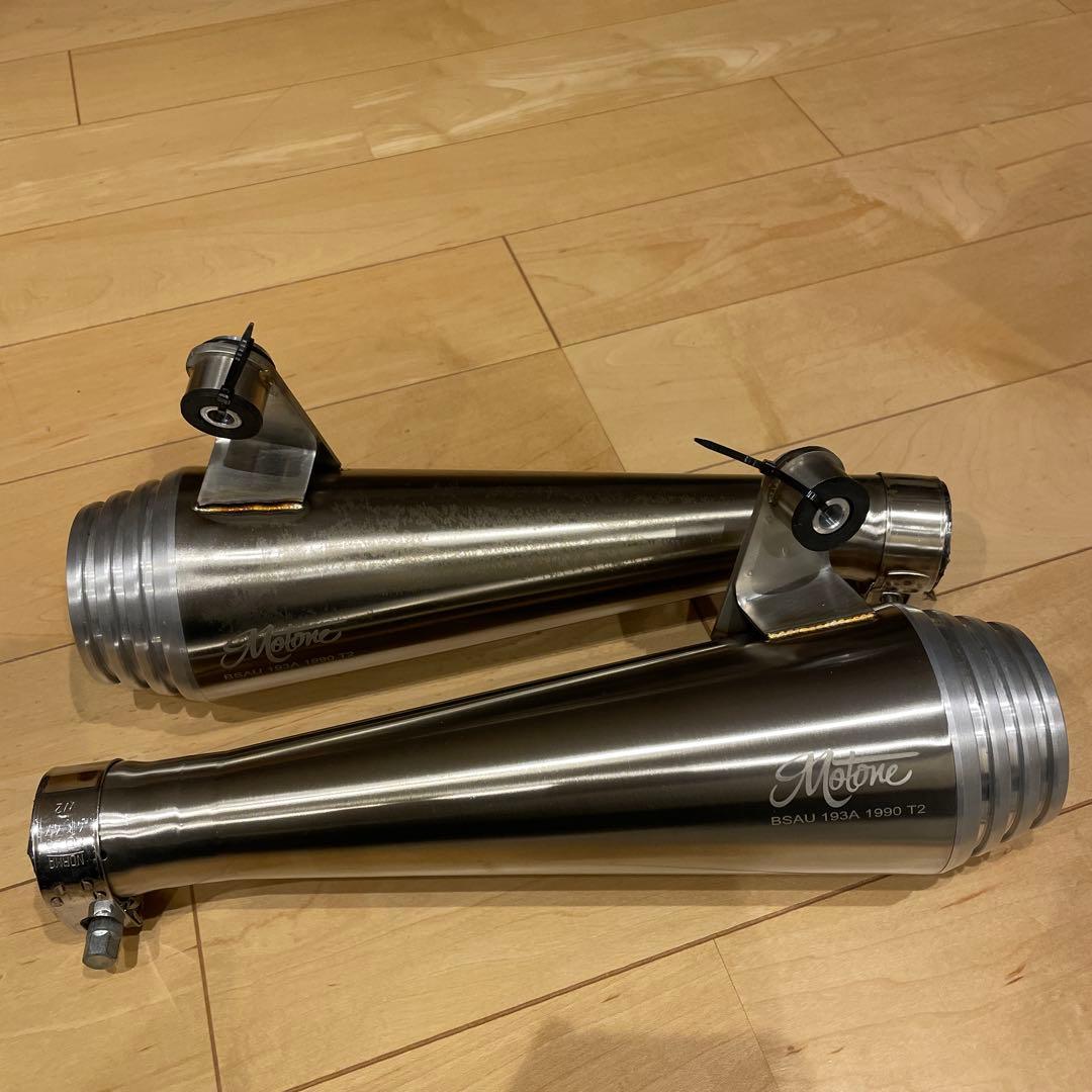 Motone ステンレス マフラー 2個セット トライアンフ スラクストンRS用 トライアンフ スラクストン1200R/RS ステンレス2in2 Hot Rod フル