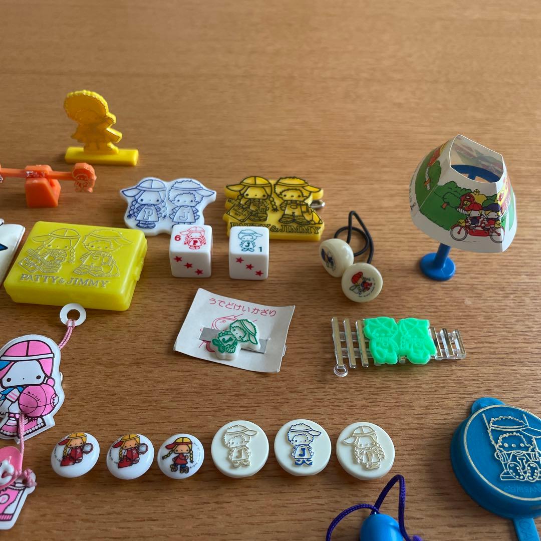 サンリオ おまけ 昭和レトロ パティ＆ジミー34点 - メルカリ