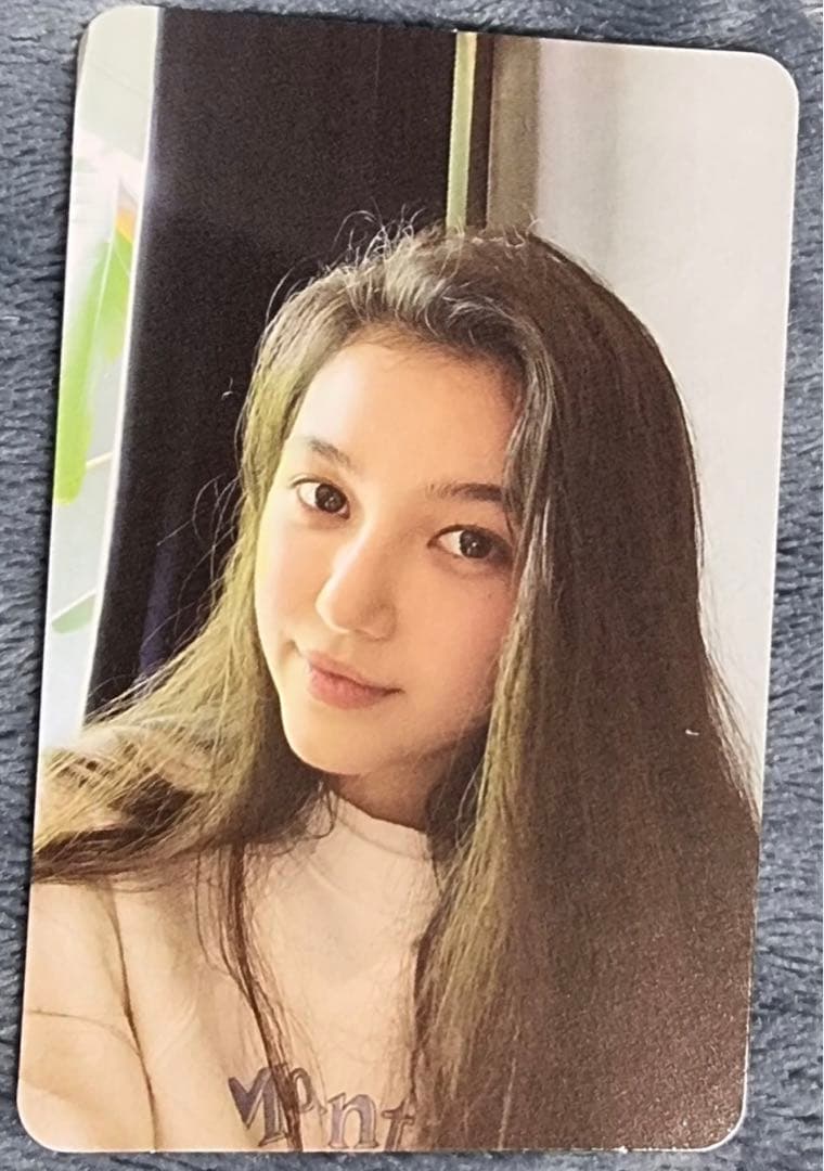 New jeans attention サノク　公開放送　トレカ　ダニエル Newjeans ダニエル トレカ4枚の通販 by よう｜ラクマ