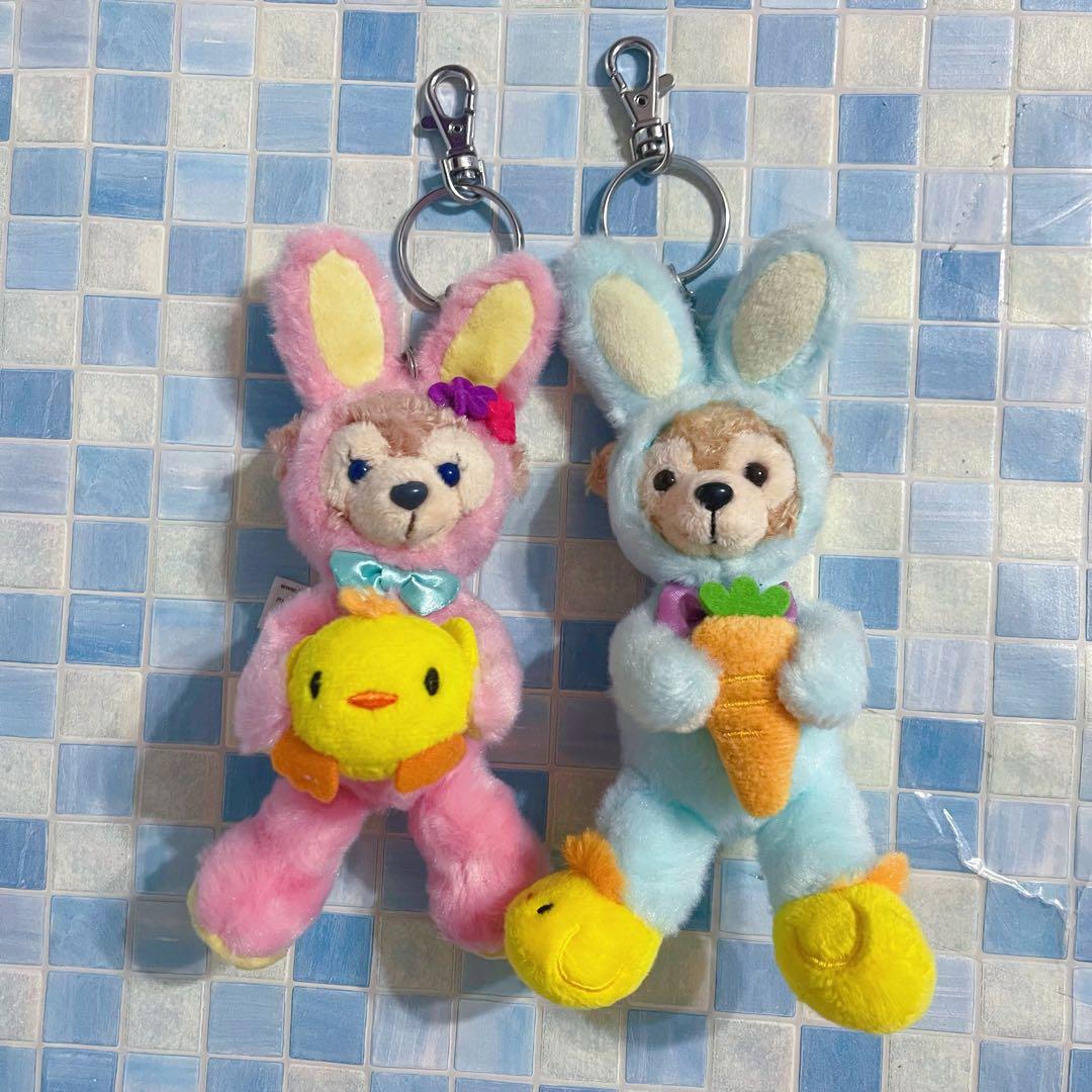 香港ディズニー イースター ダッフィー シェリーメイ キーホルダー
