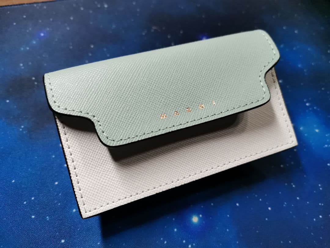 【新品・未使用品）MARNI 名刺入れ ミントグリーン/ホワイト 楽天市場】MARNI マルニ カードケース PFMOT05U21 LV520 レディース