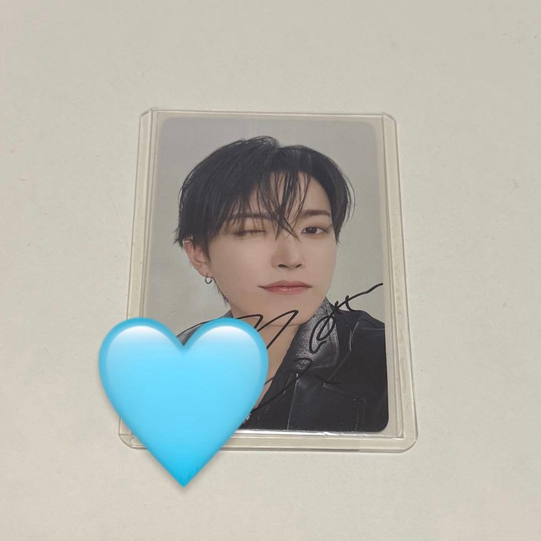 ホンジュン 直筆サイン入り トレカ - メルカリ