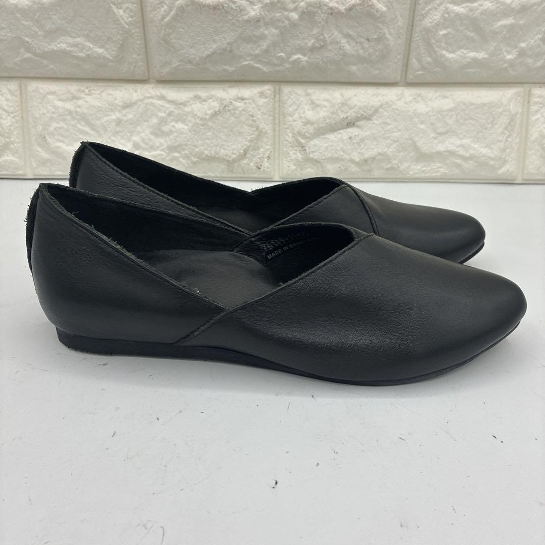 【美品】ユウコイマニシプラス IBUKI Vカット スリッポン 35 黒