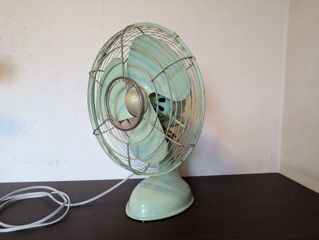 実働品　ナショナル　扇風機　 M-2 三枚羽根　昭和レトロ　北欧　ビンテージ 昭和レトロ レトロ扇風機 3枚羽根 ナショナル National 可動品 一点