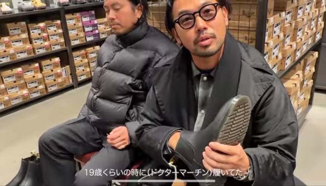Dr.Martens サイドゴアチェルシーブーツ 箱付き未使用 OVY - メルカリ