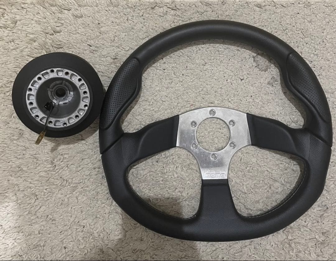 正規 モモステアリングボス eg6用 正規 モモステアリングボス eg6用 正規 モモステアリングボス eg6用