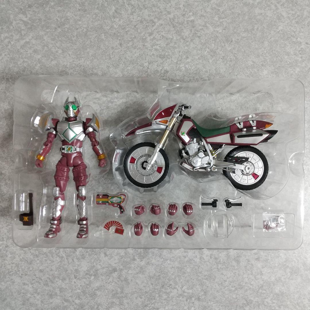 S.H.Figuarts 仮面ライダーギャレン&レッドランバス