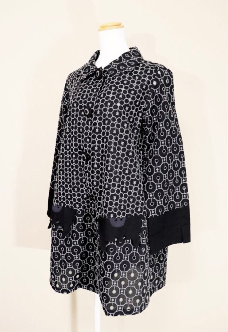 新品未使用品 希少 アルベロベロ 総刺繍 ブタさん シャツ 羽織り 黒灰