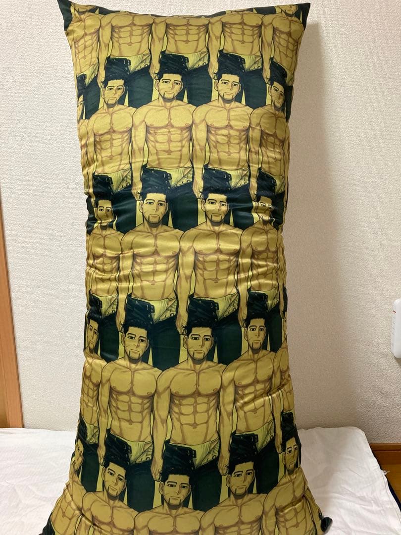 ゴールデンカムイ／尾形百之助 抱き枕 JUMPショップ限定［完全受注生産