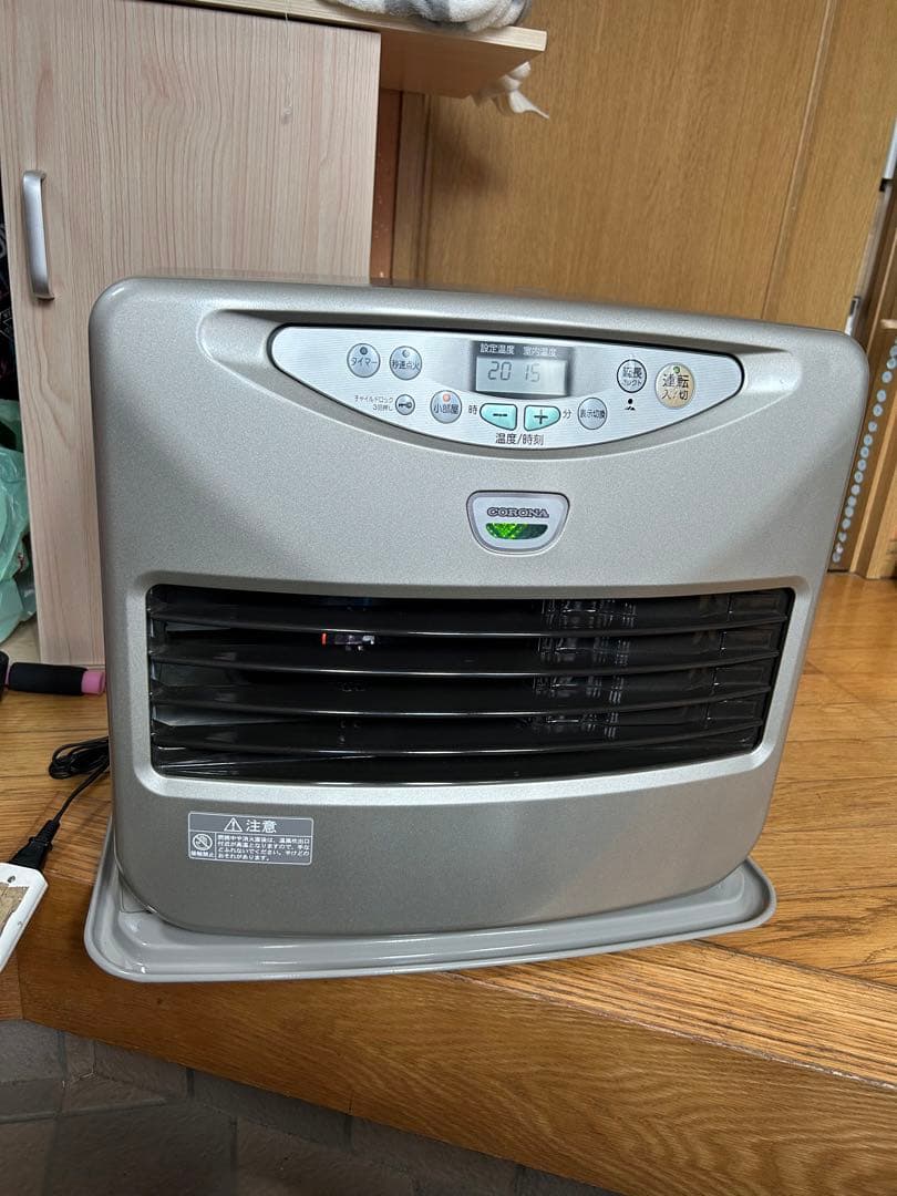 コロナ石油ファンヒーター FH-G5713BY 13年製 動作確認済み - メルカリ
