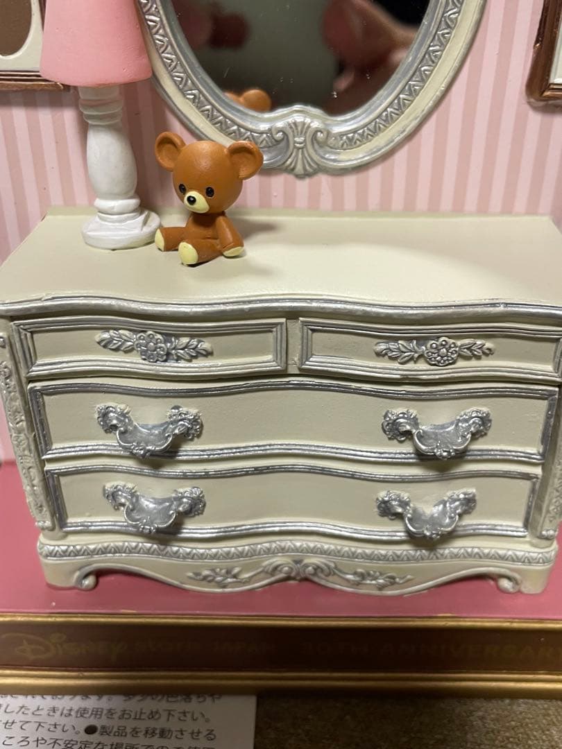 ディズニーストア ピーターパン 30周年 タンス型小物入れ ライト付き