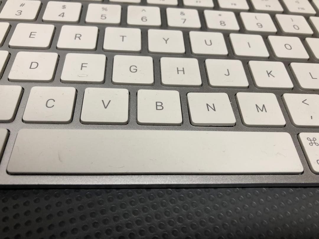 iMac 1.6GHz(21.5-inch, Late2015) 16GBメモリ