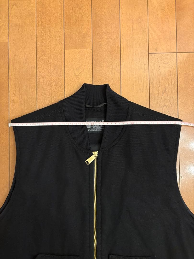 カーハート ダックベストL 2025年12月購入試着後洗濯試着のみ 黒 美品