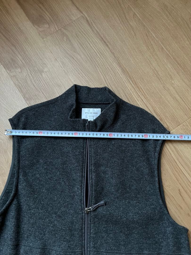 STILL BY HAND ウールパイルフリースベスト チャコール 48