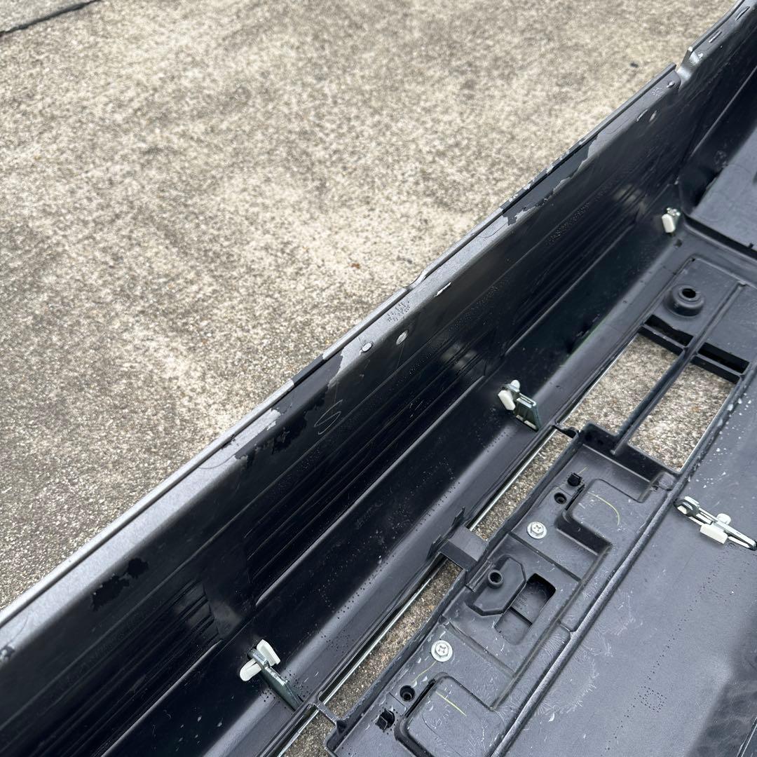 再販ランドクルーザー GRJ79純正フロントバンパー 一式 送料込み