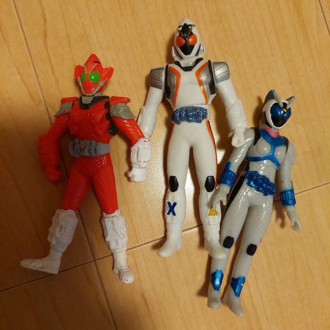 スーパー戦隊&仮面ライダー ソフビ人形まとめ売り - メルカリ