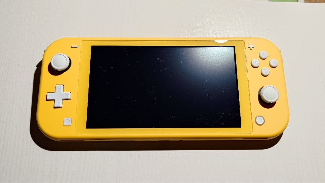 画面ヤケあり　ニンテンドースイッチライト本体　箱付き Amazon.co.jp: Nintendo Switch Lite ハイラルエディション : ゲーム