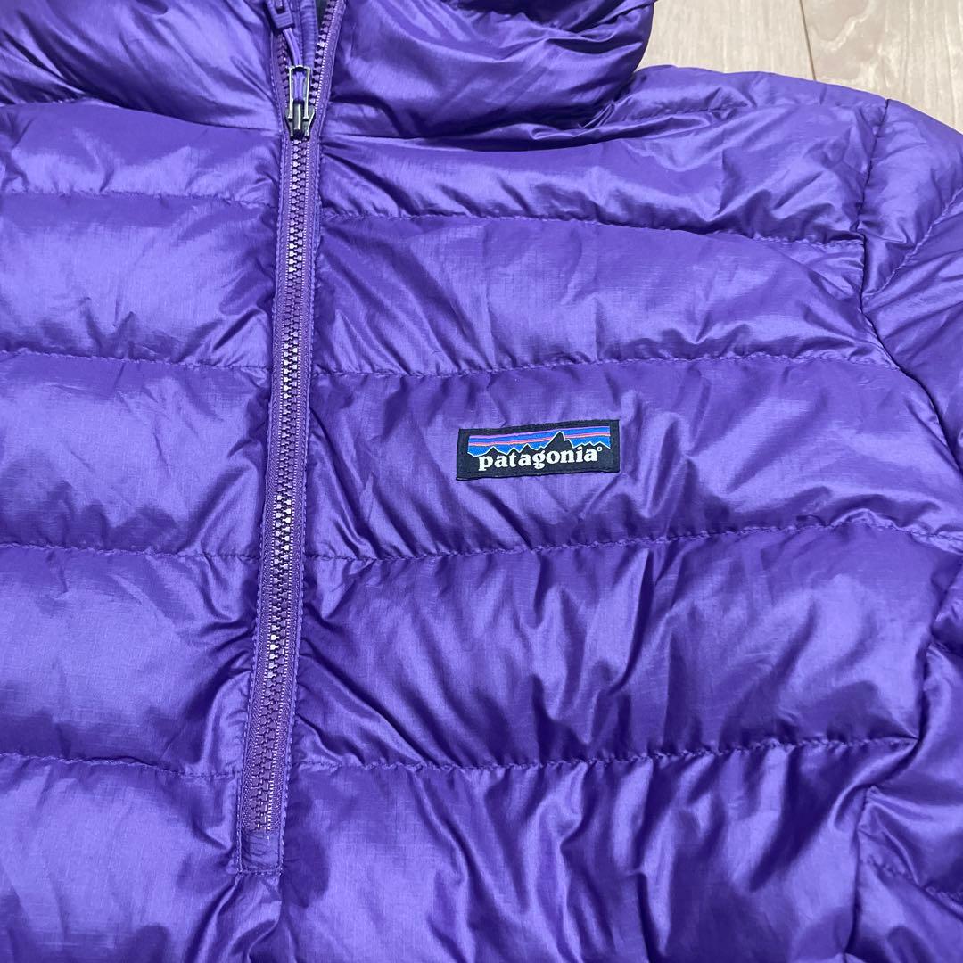 パタゴニア ダウンセーターフーディ プルオーバー パープル M - メルカリ