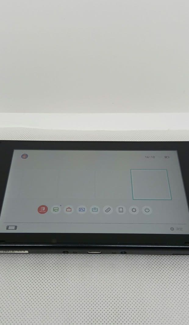 ニンテンドーSwitch　本体のみ　2018 Nintendo Switch ニンテンドースイッチ 本体のみ 2018年製 最安値 値下