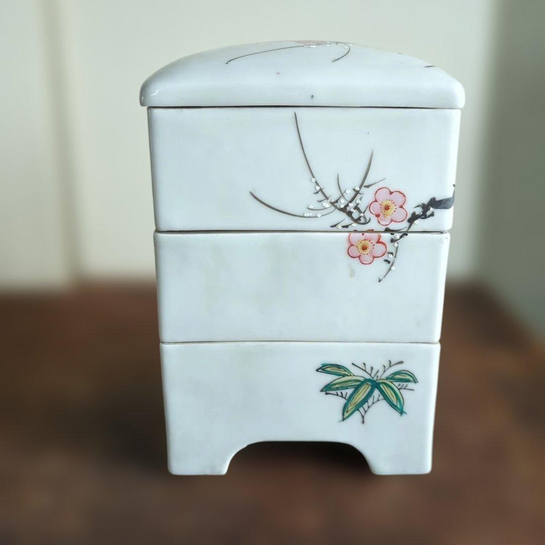 骨董 段重箱 陶器 松竹梅 三段重 アンティーク 物入 おせち - メルカリ
