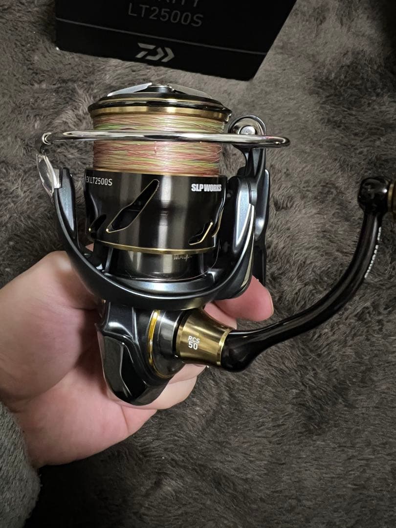 ダイワ 23エアリティLT2500S 美品 SLPWカスタム - メルカリ