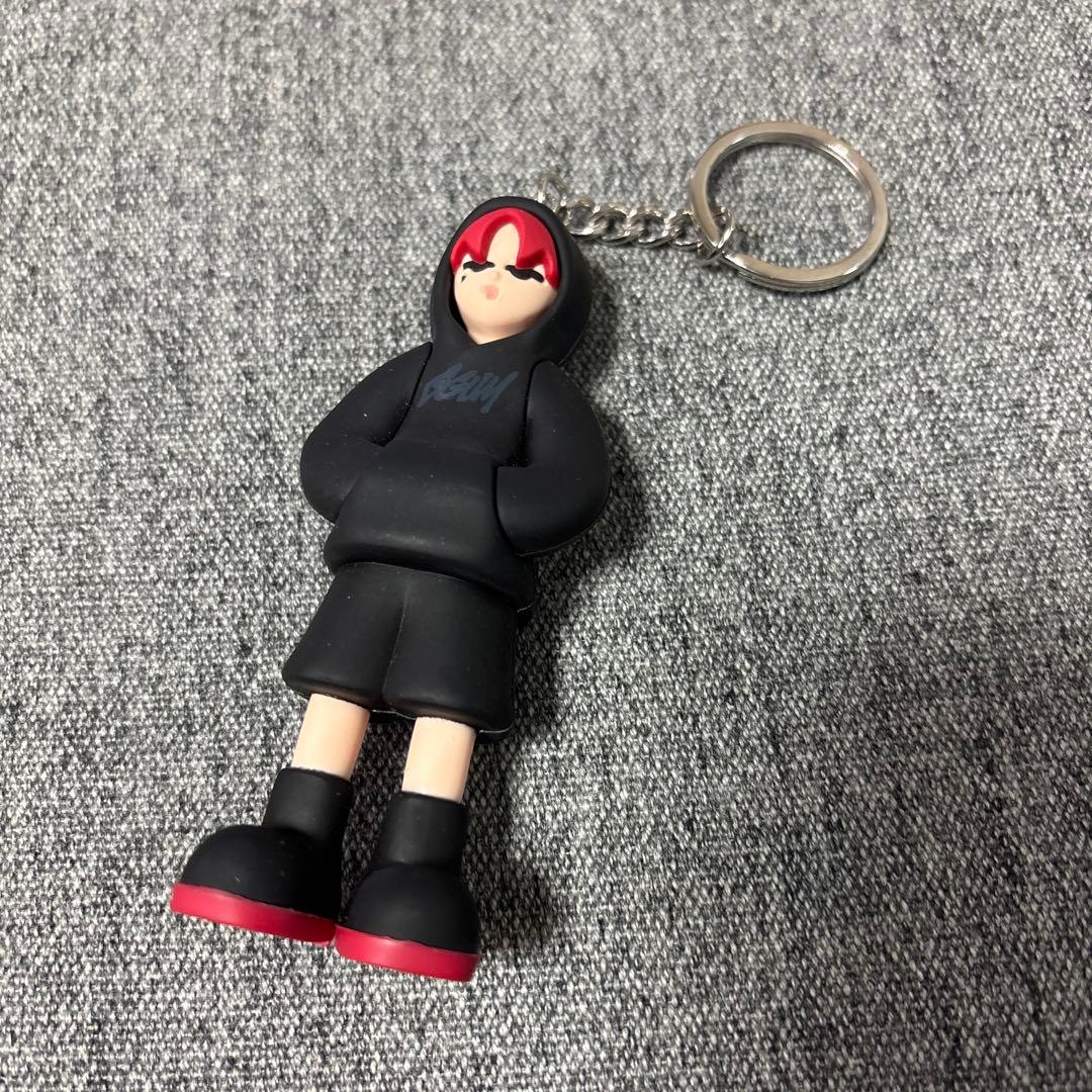 ヨンジュン フィギュア GGUM 難あり！ - メルカリ