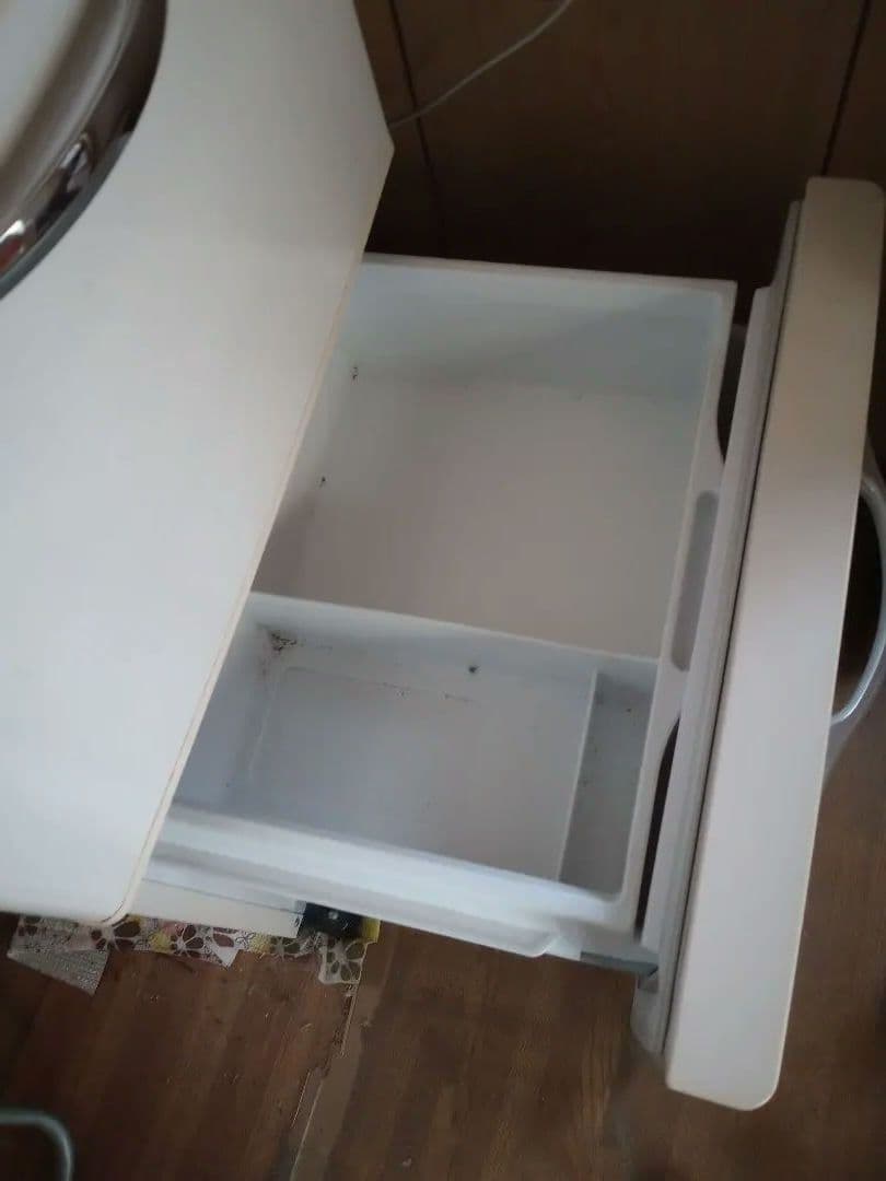 HITACHI 冷蔵庫 R-S27YMV 265L - メルカリ