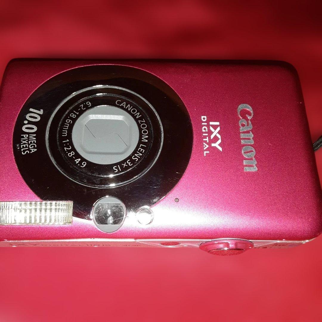 IXY DIGITAL 110is AiAF 10.0MEGA PIXELS本体