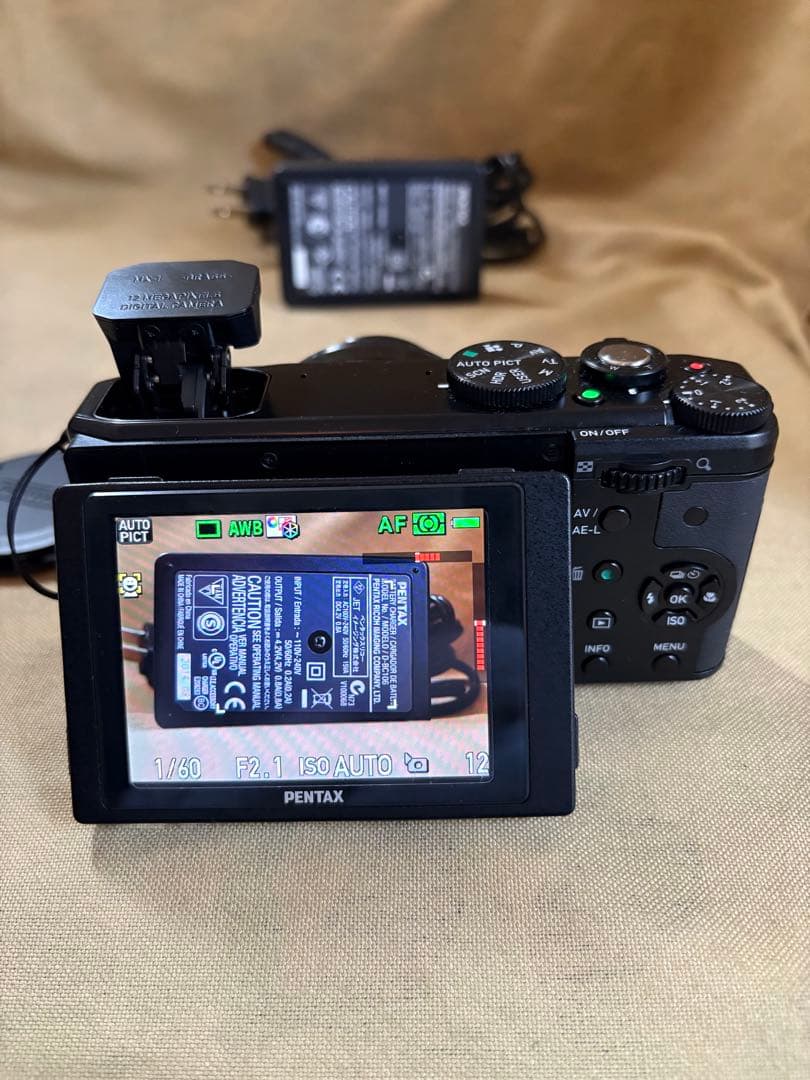 ヒ*ブ様 PENTAX MX-1 デジタルカメラ 充電器D-BC106 ／D-L - メルカリ