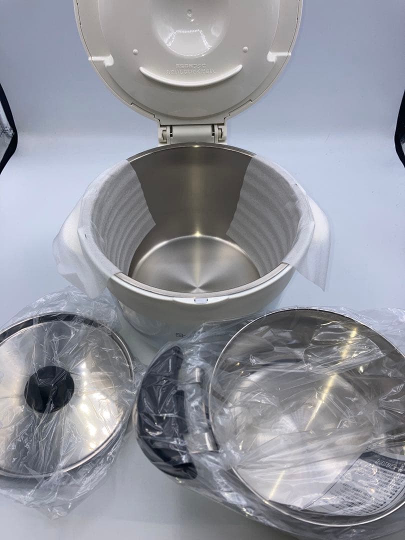 新品　THERMOS シャトルシェフ 1.6L KBB-1601 オールホワイト