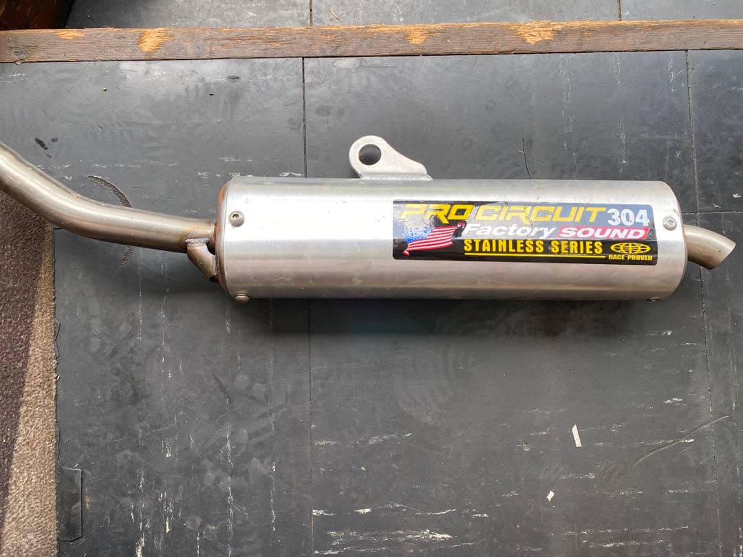 プロサーキット 304ファクトリーサウンドサイレンサー Pro Circuit Factory Sound 304 Silencer | Parts & Accessories