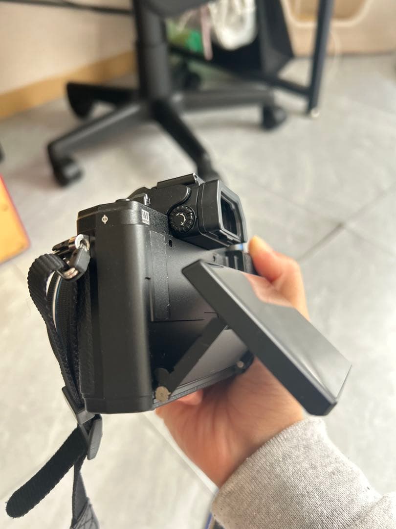 OLYMPUS OM-D E-M10 MarkⅢ】美品・シャッター数631回 - デジタル