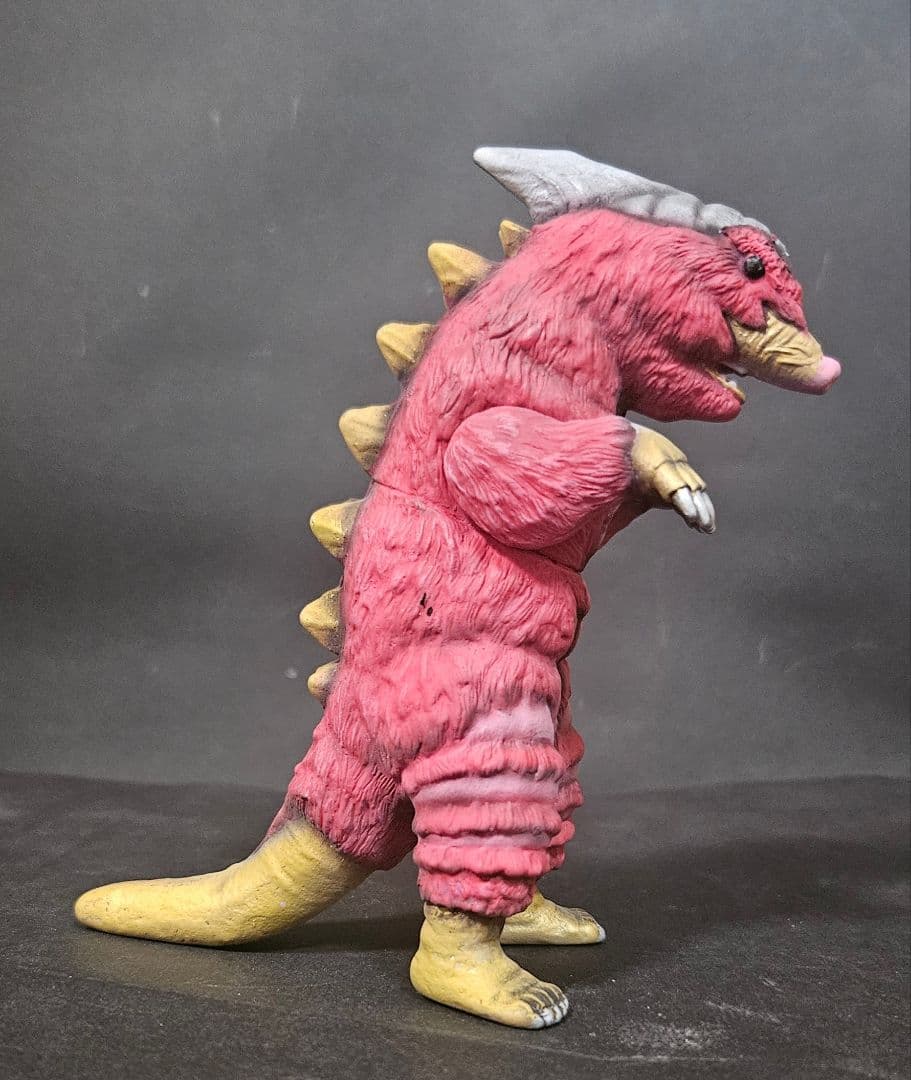 シャーク尊様専用ウルトラ怪獣ソフビ ゲドラゴ雌 リペイント完成品