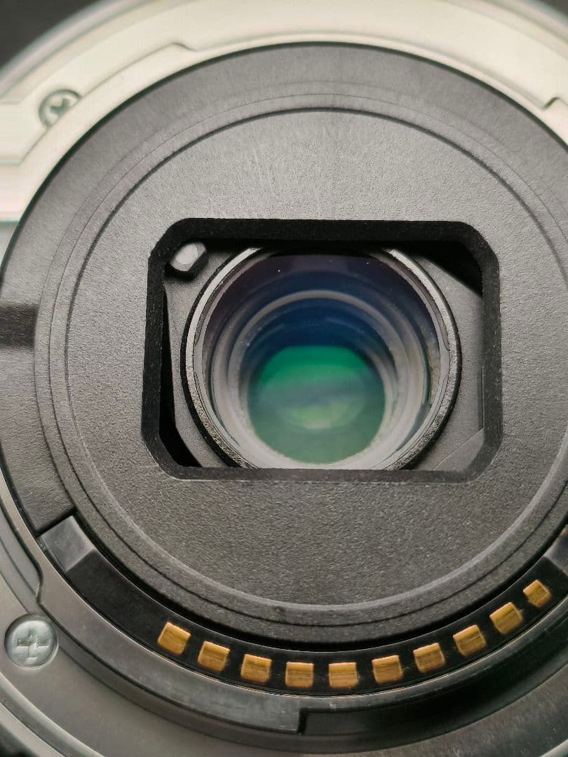 11日削除　E PZ 16-50mm F3.5-5.6 OSS SELP1650