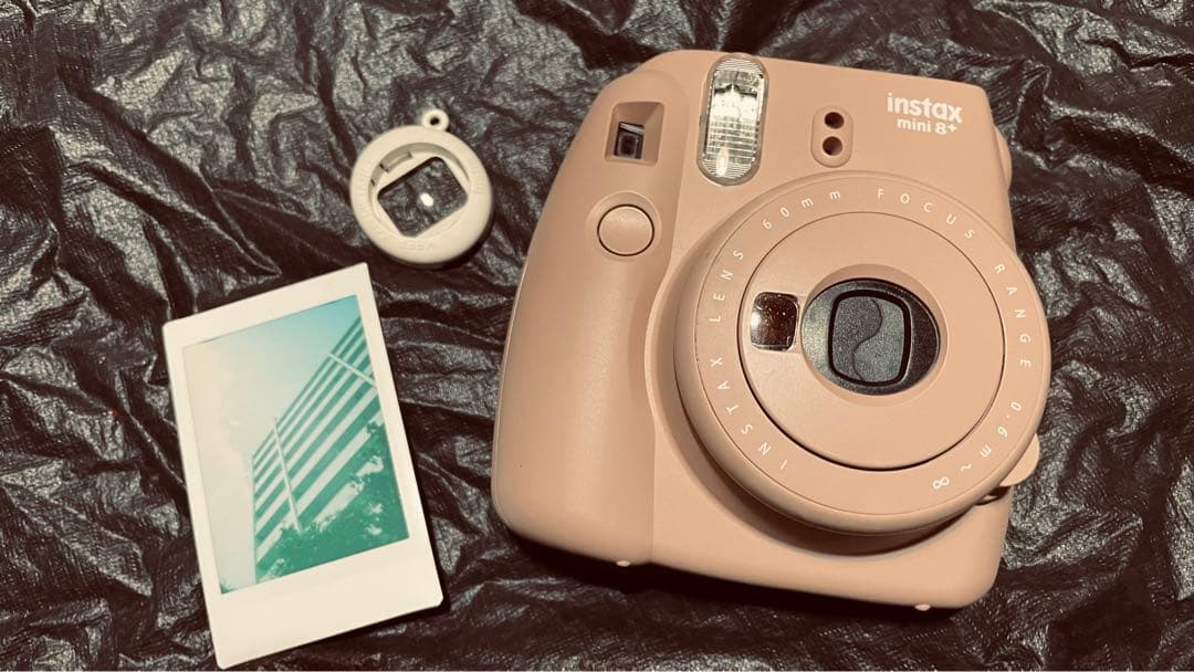 チェキ INSTAX MINI8 ココア 箱取説接写レンズ付き 念の為ジャンク