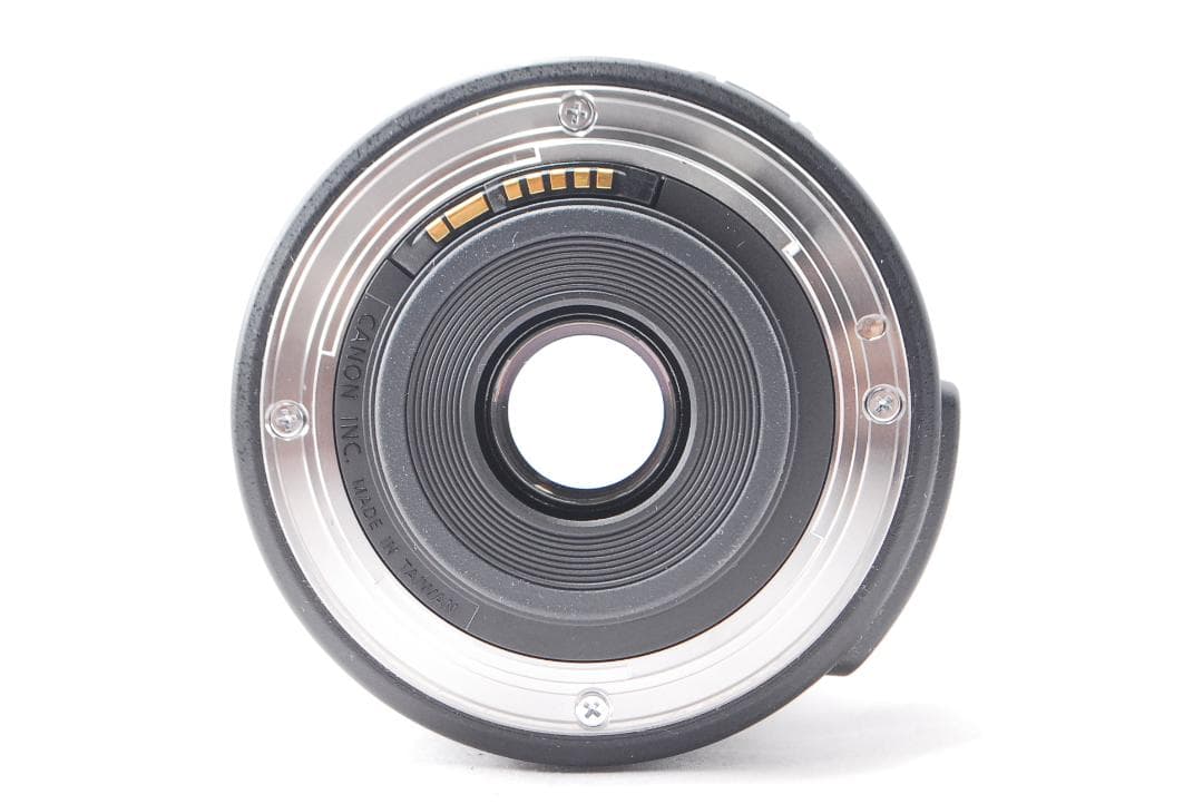 ✨極上品✨Canon EF-S 18-135mm F3.5-5.6 IS STM
