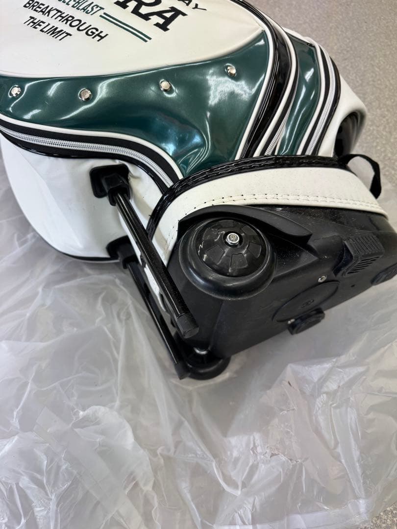 とむさん専用キャスター付きTIGORA キャディバッグ BREAK - メルカリ