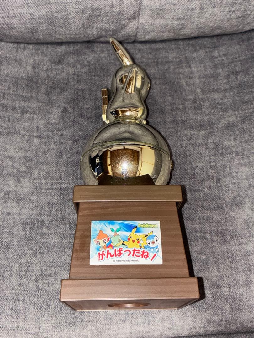 希少】ポケモン電報 トロフィー型 ピカチュウ NTT西日本限定 非売品