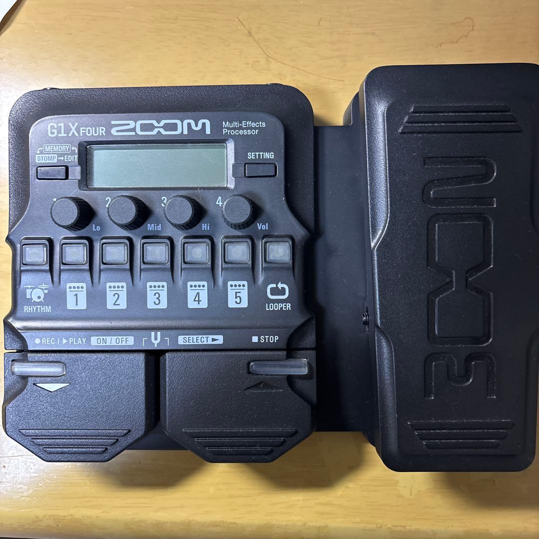 ZOOM G1X FOUR マルチエフェクトプロセッサー(おまけあり) Amazon.co.jp: ZOOM ズーム G1X FOUR ギターマルチエフェクター ペダル