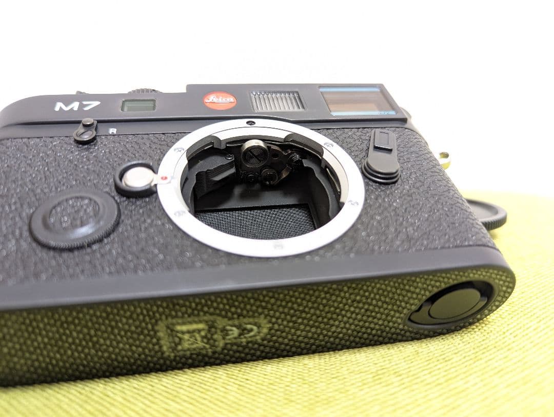 美品】Leica M7 ブラック 0.72 Japan engrave OH済 - メルカリ