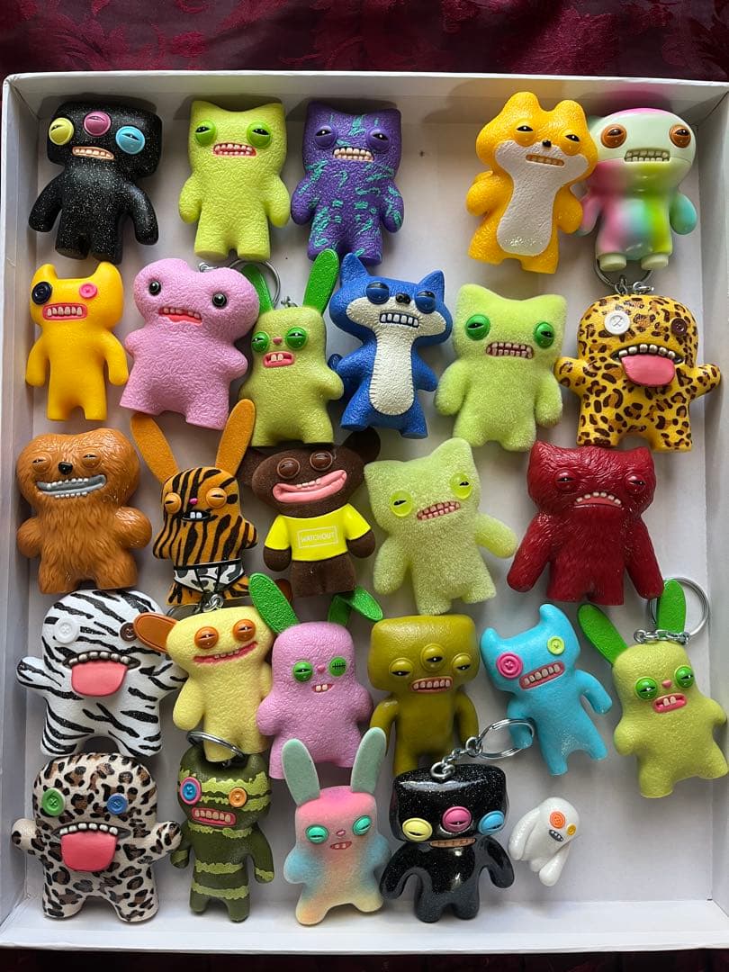 ファグラー キーホルダー&フィギュアまとめ売り - メルカリ