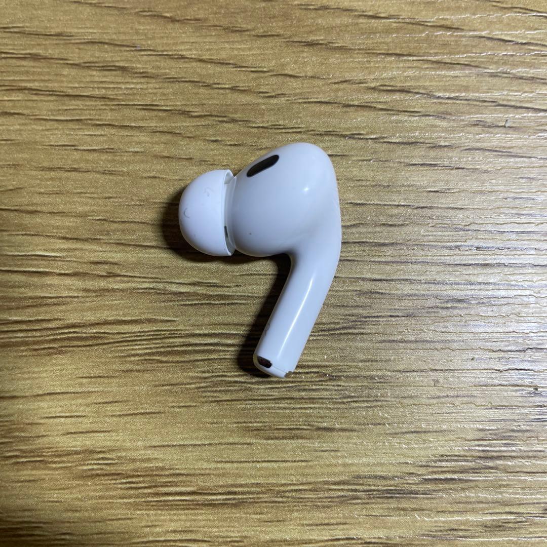 Apple Airpods Pro 第2世代　typeC 右側　右耳　右 楽天市場】【未使用】右耳のみ(タイプ-C) Apple AirPods Pro（第2世代